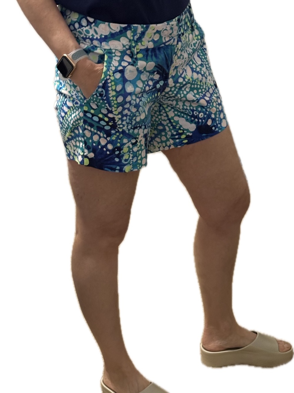 Lilly Pulitzer Callahan Shorts in “Botanical Green Hotter Spot” print